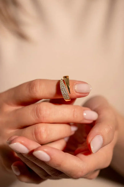 Elegance Haven Ring | Support the Fight Against Breast Cancer